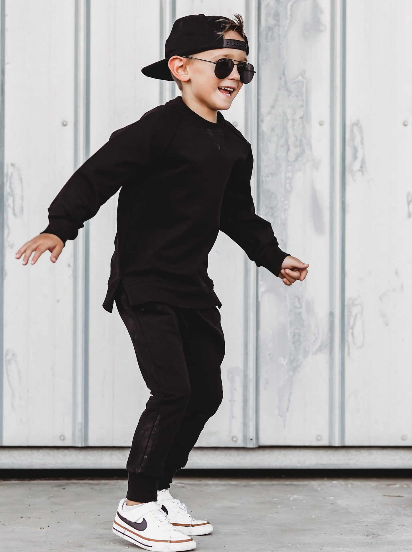 Little Bipsy - Pullover - Black: 3-4T