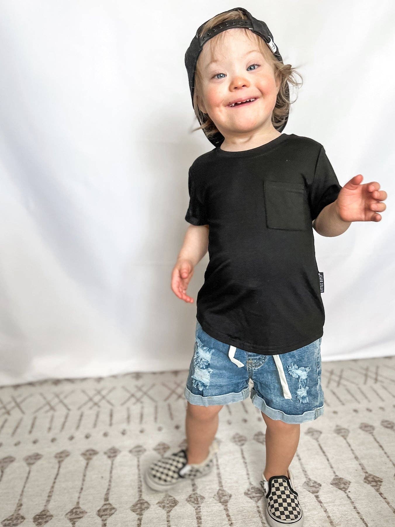 Little Bipsy - Distressed Denim Short: 7Y