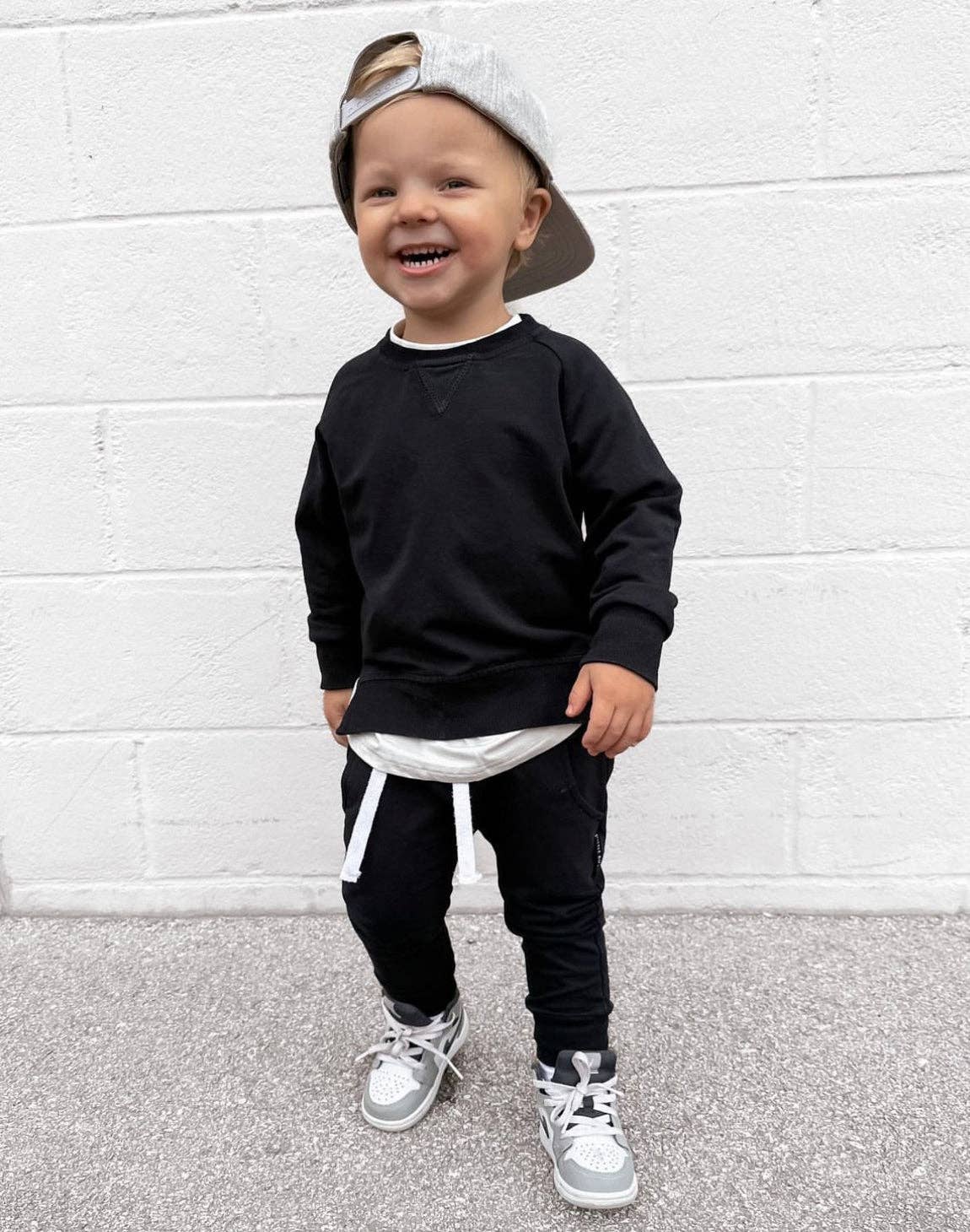 Little Bipsy - Pullover - Black: 3-4T