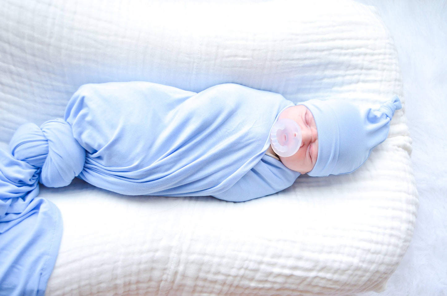 Laree + Co. - Lillian Trisomy 18 Blue Bamboo Swaddle + Knotted Hat Set